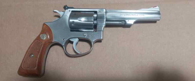 Smith and Wesson Model 63 22 P&amp;R Minty