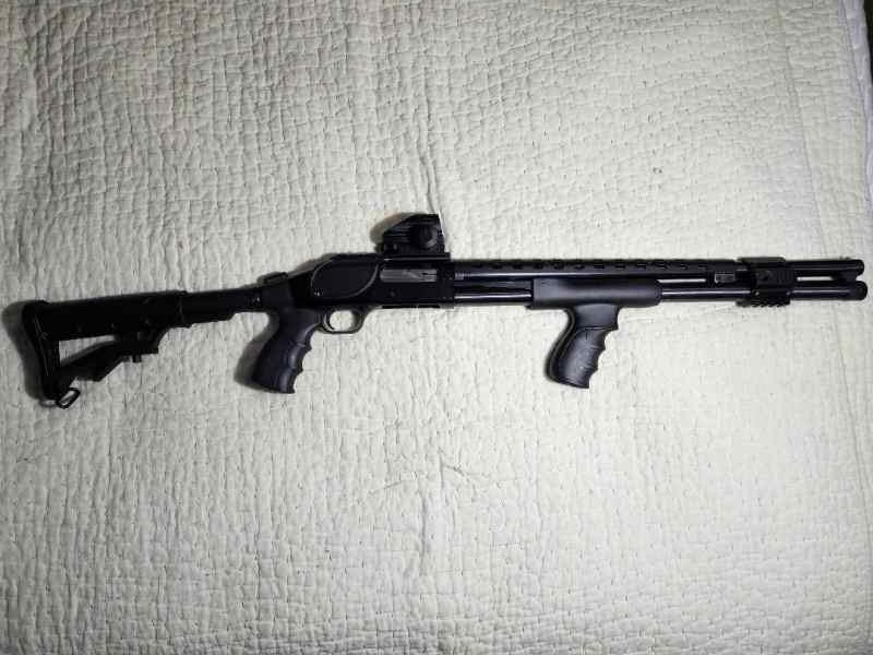 Pistol Grip 12ga M88/Maverick 500 shotgun w/ Optic