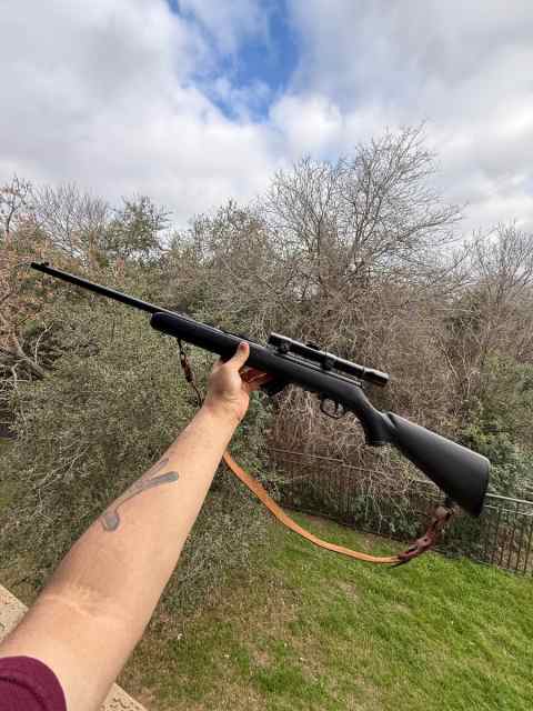 Savage MK II with Weaver K2.5 scope