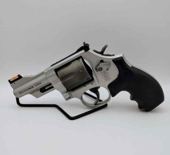 Smith &amp; Wesson 386SC Mountain Lite – .357 Magnum –