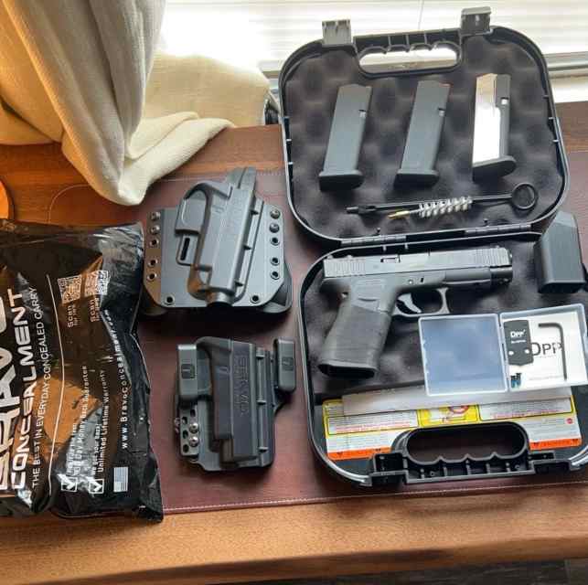 Glock 48 MOS with Extras