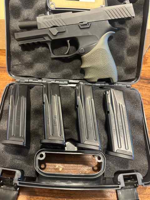 Sig Sauer P320 Compact