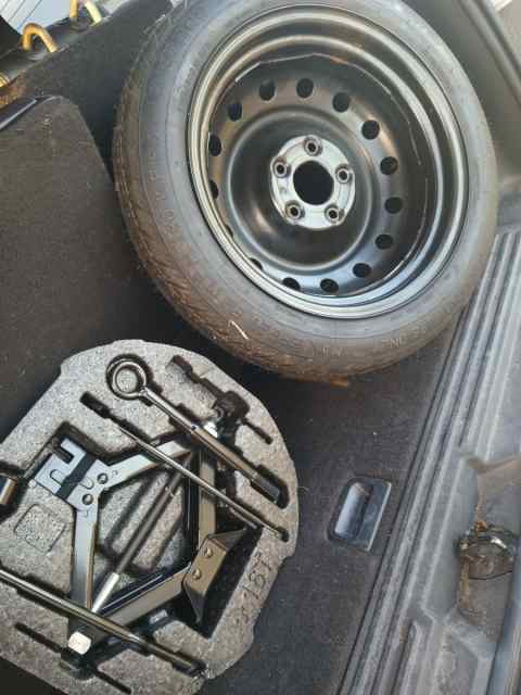 Kia soul spare tire and jack