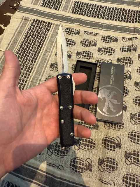 Microtech Daytona d/e signature series stonewash 