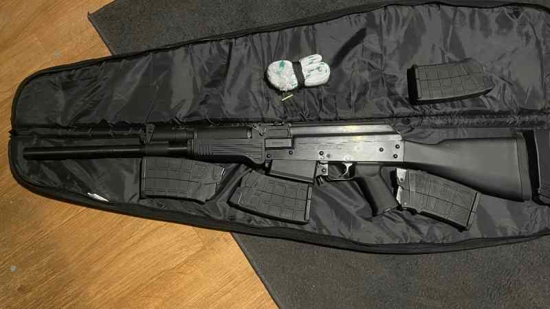 M12AK With 5 Magazines + Bag