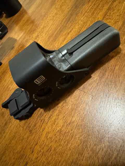 Eotech 512 Holographic Sight With Riser