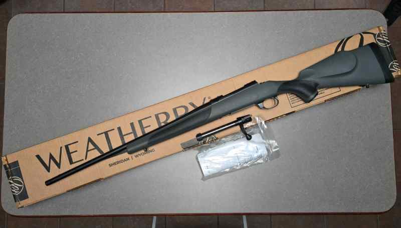 NEW IN BOX Weatherby Vanguard 308