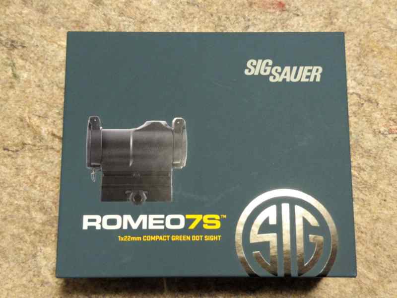 SIG SAUER ROMEO7S GREEN DOT SIGHT NEW BOX SOR75002