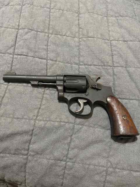 SMITH AND WESSON WW2 38 revolver 