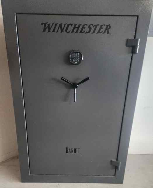 WINCHESTER SAFE - BANDIT 31 