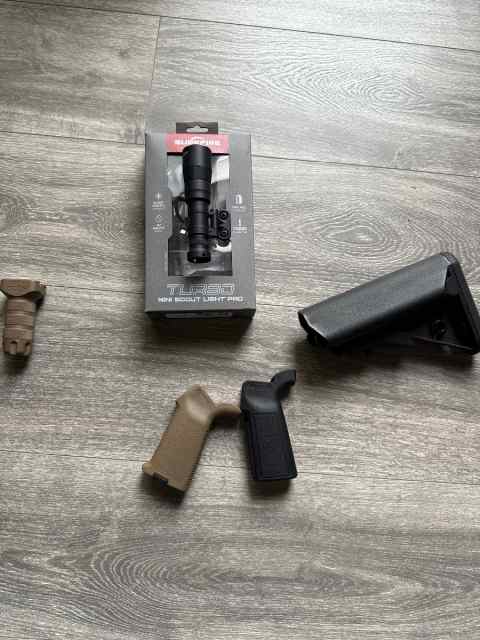 Magpul B5 System Troy Defense Surefire