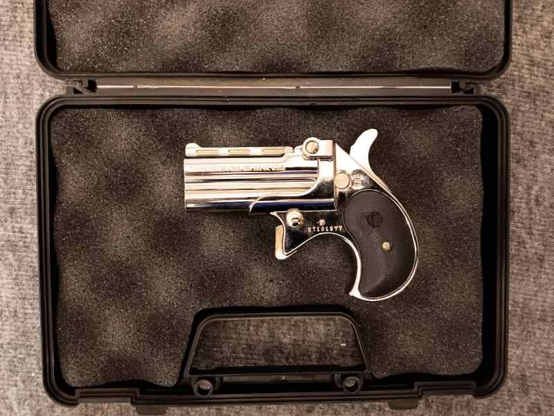 Cobra Derringer CB .38 double barrel with case.