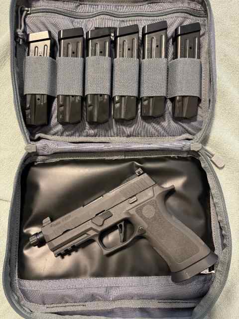 Sig Legion XCarry w Threaded barrel and 6 Mags