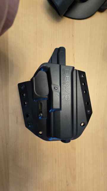 Bravo Concealment G17 OWB Holster