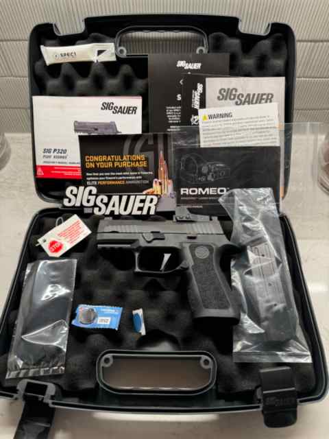 Sig Sauer P320X w/ Romeo Sight