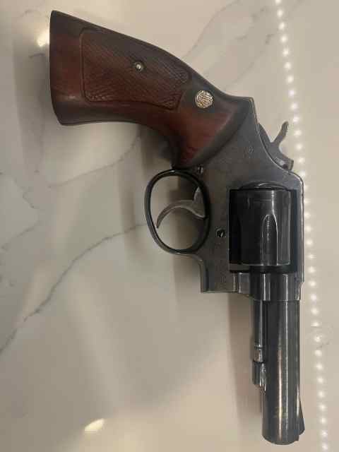 Smith &amp; Wesson .38 special 