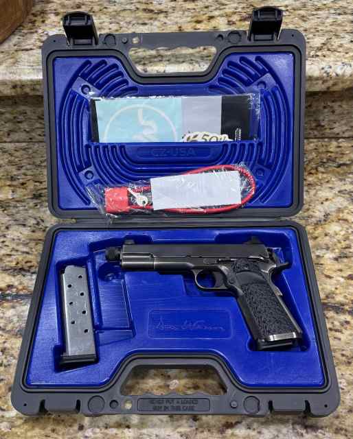 Dan Wesson Wraith .45ACP 