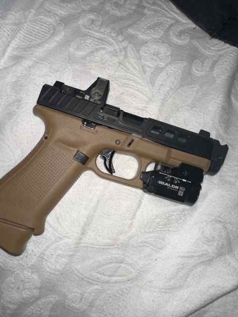 Glock 19x / zev hellbender rmr 