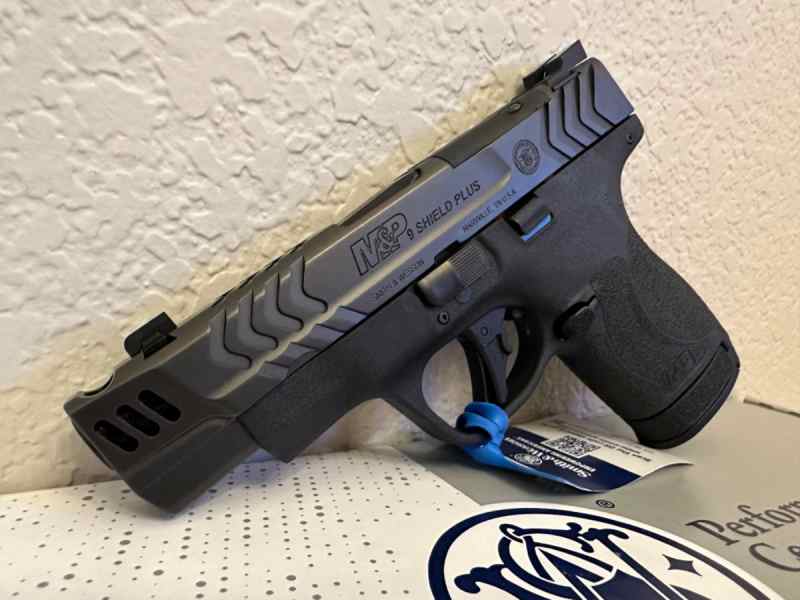 S&amp;W M&amp;P Shield Plus Carry Comp (9mm)- NIB - REBATE