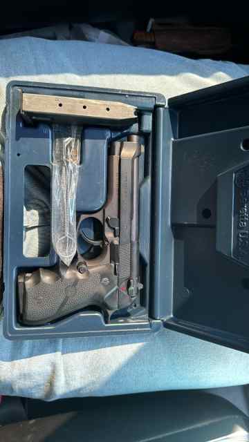 Beretta 92FS