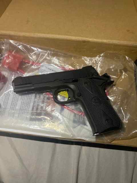 1911 baby rock 